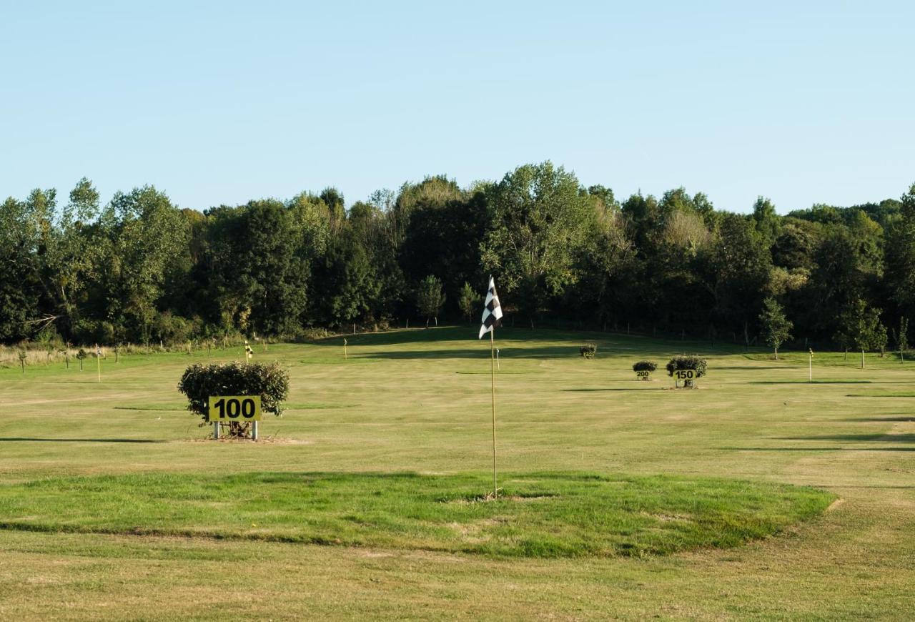 Domaine Du Lieu Des Brocs - Country Club Bed and Breakfast Brucourt Exterior foto